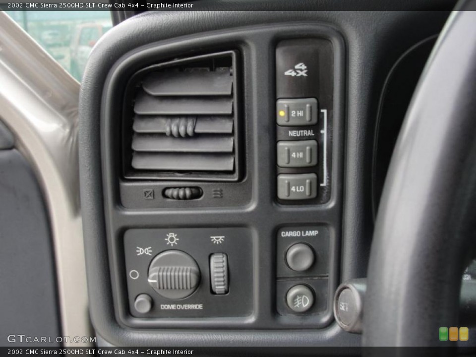 Graphite Interior Controls for the 2002 GMC Sierra 2500HD SLT Crew Cab 4x4 #47360660