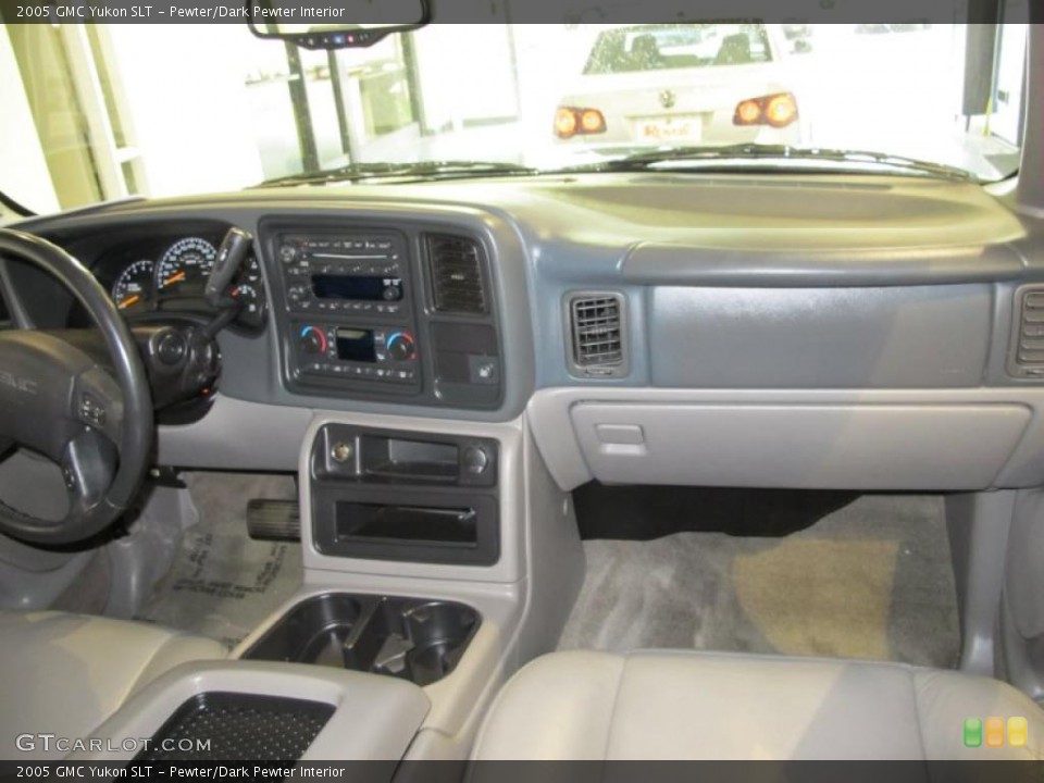 Pewter/Dark Pewter Interior Dashboard for the 2005 GMC Yukon SLT #47361581