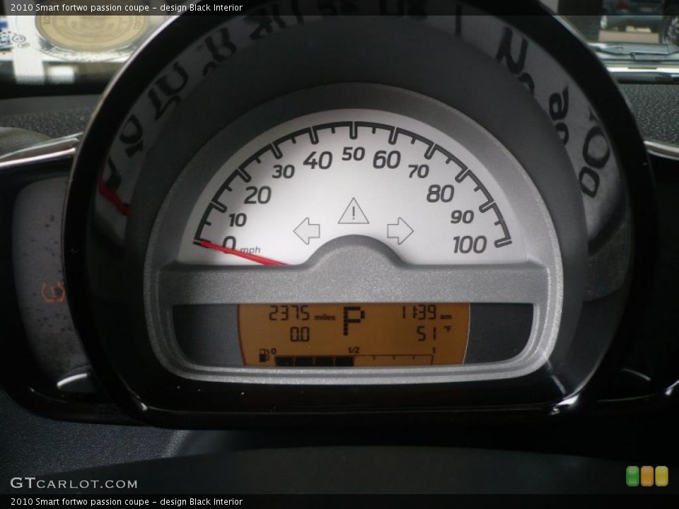 design Black Interior Gauges for the 2010 Smart fortwo passion coupe #47363090