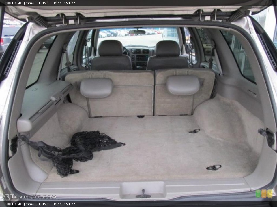 Beige Interior Trunk for the 2001 GMC Jimmy SLT 4x4 #47363937