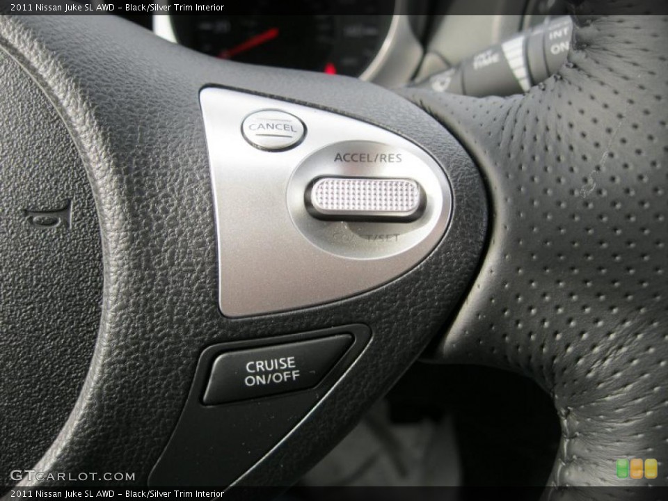 Black/Silver Trim Interior Controls for the 2011 Nissan Juke SL AWD #47365976