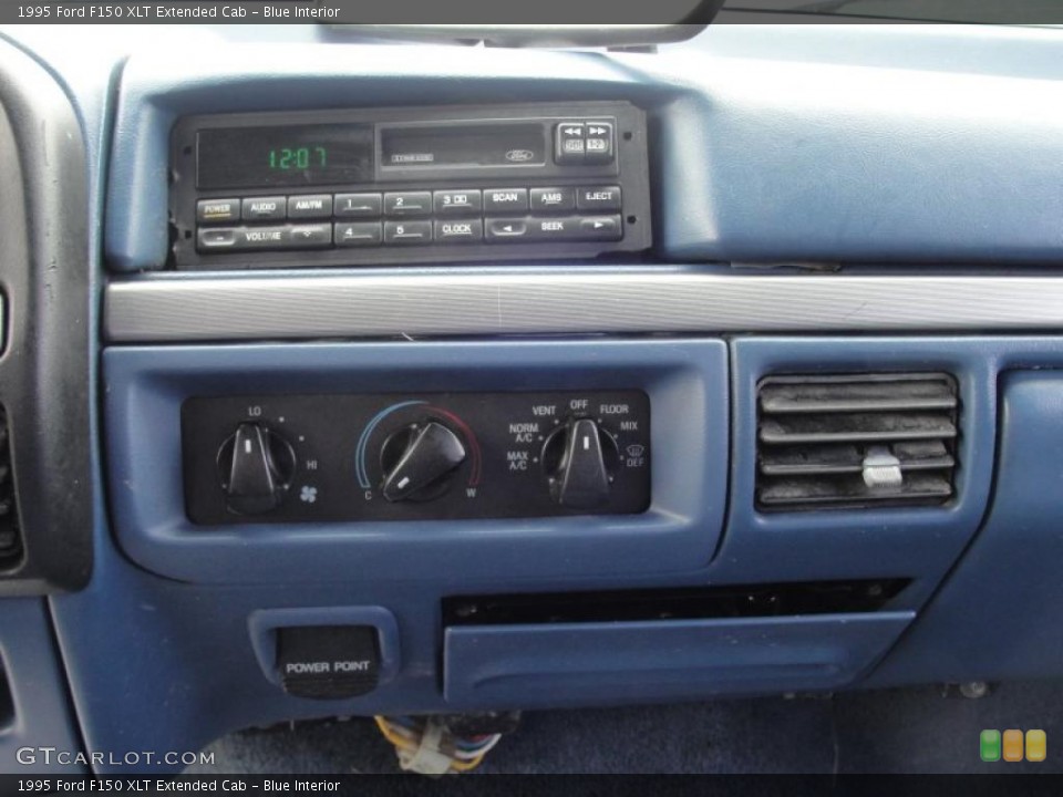Blue Interior Controls for the 1995 Ford F150 XLT Extended Cab #47368328