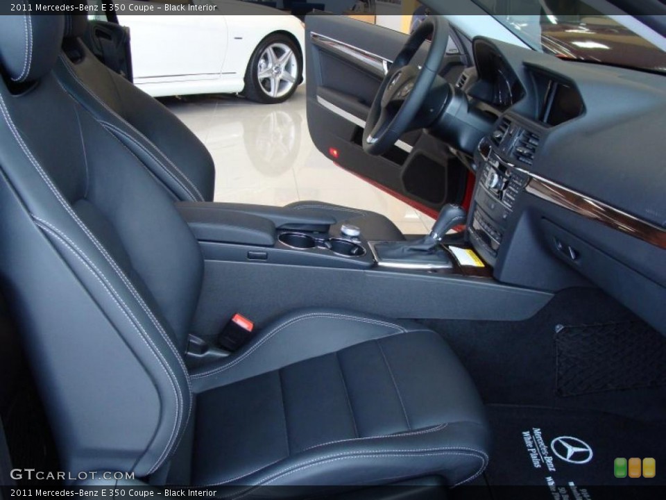 Black Interior Photo for the 2011 Mercedes-Benz E 350 Coupe #47373098