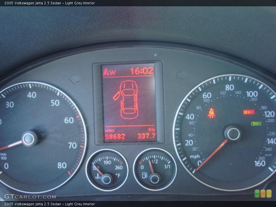 Light Grey Interior Gauges for the 2005 Volkswagen Jetta 2.5 Sedan #47373374