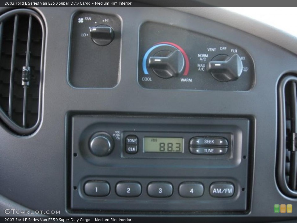 Medium Flint Interior Controls for the 2003 Ford E Series Van E350 Super Duty Cargo #47374697
