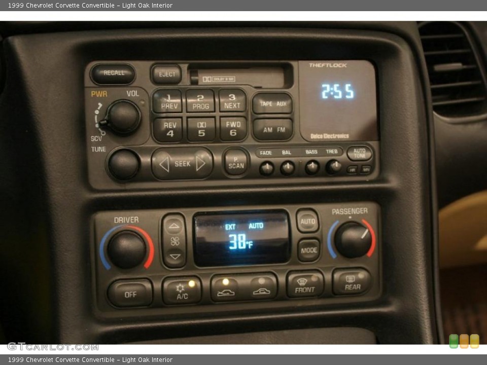 Light Oak Interior Controls for the 1999 Chevrolet Corvette Convertible #47375498