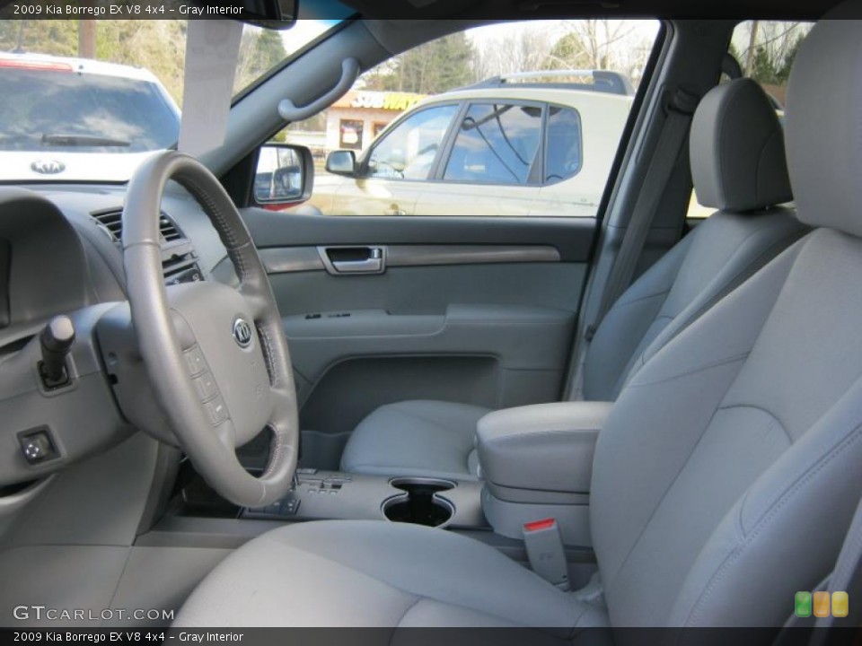 Gray Interior Photo for the 2009 Kia Borrego EX V8 4x4 #47376923