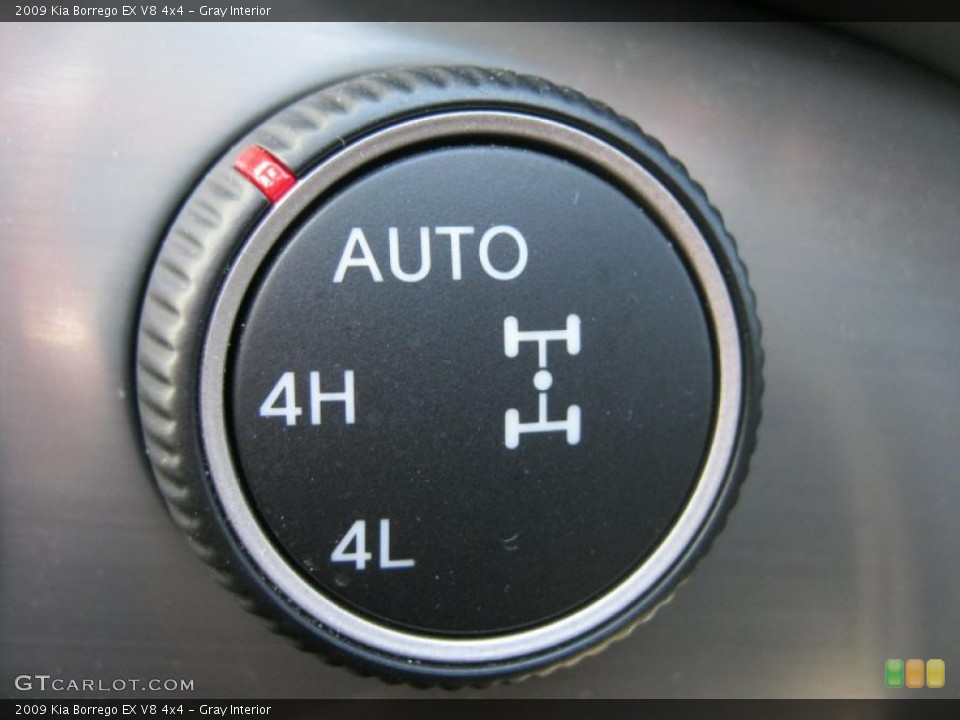 Gray Interior Controls for the 2009 Kia Borrego EX V8 4x4 #47377019