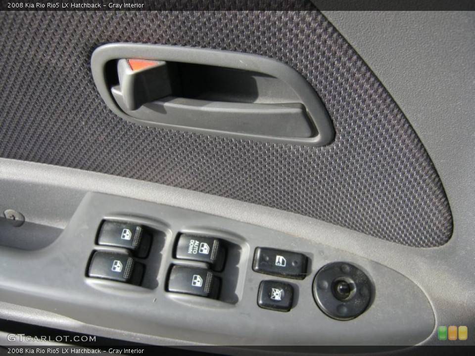 Gray Interior Controls for the 2008 Kia Rio Rio5 LX Hatchback #47378024