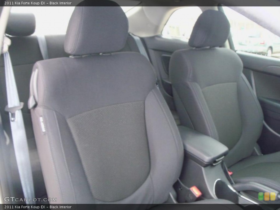 Black Interior Photo for the 2011 Kia Forte Koup EX #47378600