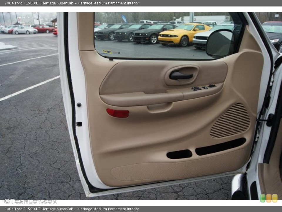 Heritage Medium Parchment Interior Door Panel for the 2004 Ford F150 XLT Heritage SuperCab #47378678