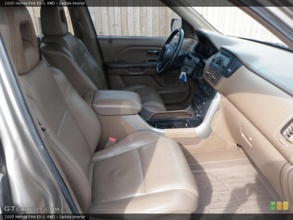 Saddle Interior Photo for the 2005 Honda Pilot EX-L 4WD #47384414