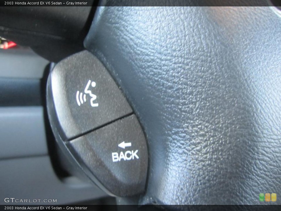 Gray Interior Controls for the 2003 Honda Accord EX V6 Sedan #47387489