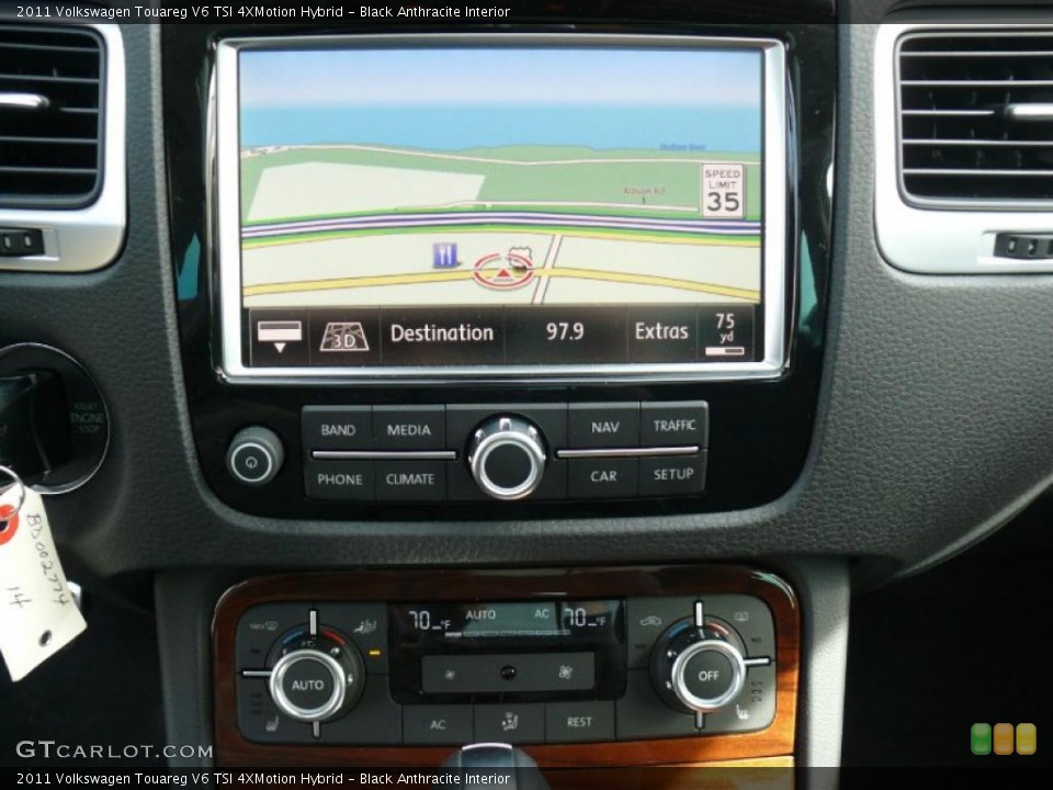 Black Anthracite Interior Navigation for the 2011 Volkswagen Touareg V6 TSI 4XMotion Hybrid #47389058