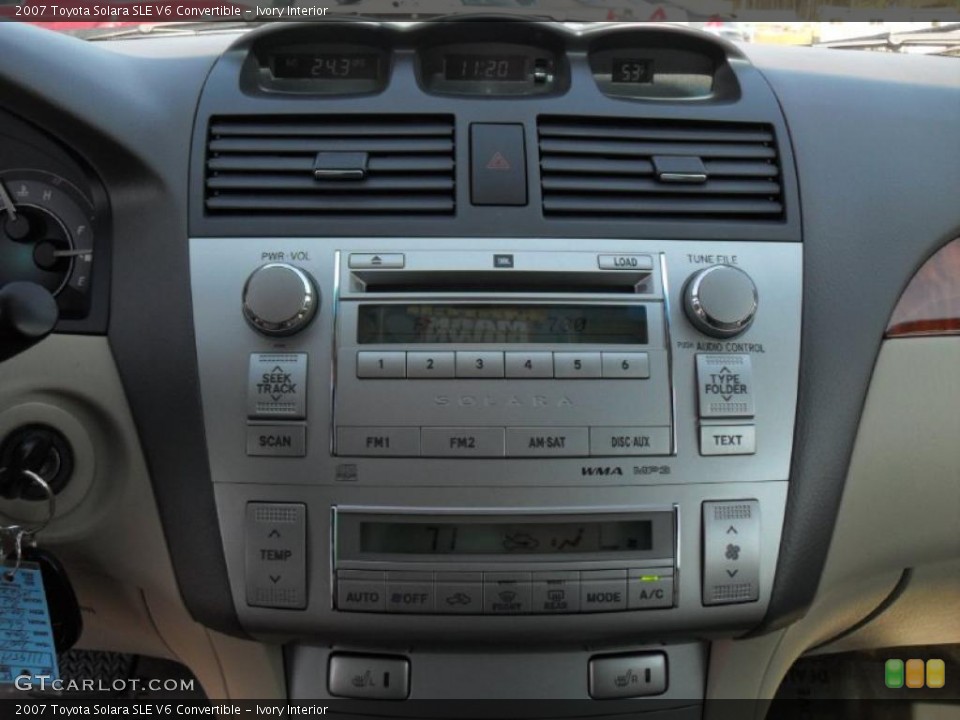 Ivory Interior Controls for the 2007 Toyota Solara SLE V6 Convertible #47393243