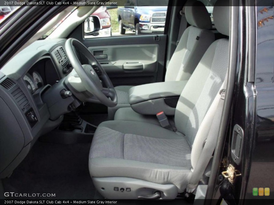 Medium Slate Gray Interior Photo for the 2007 Dodge Dakota SLT Club Cab 4x4 #47393426