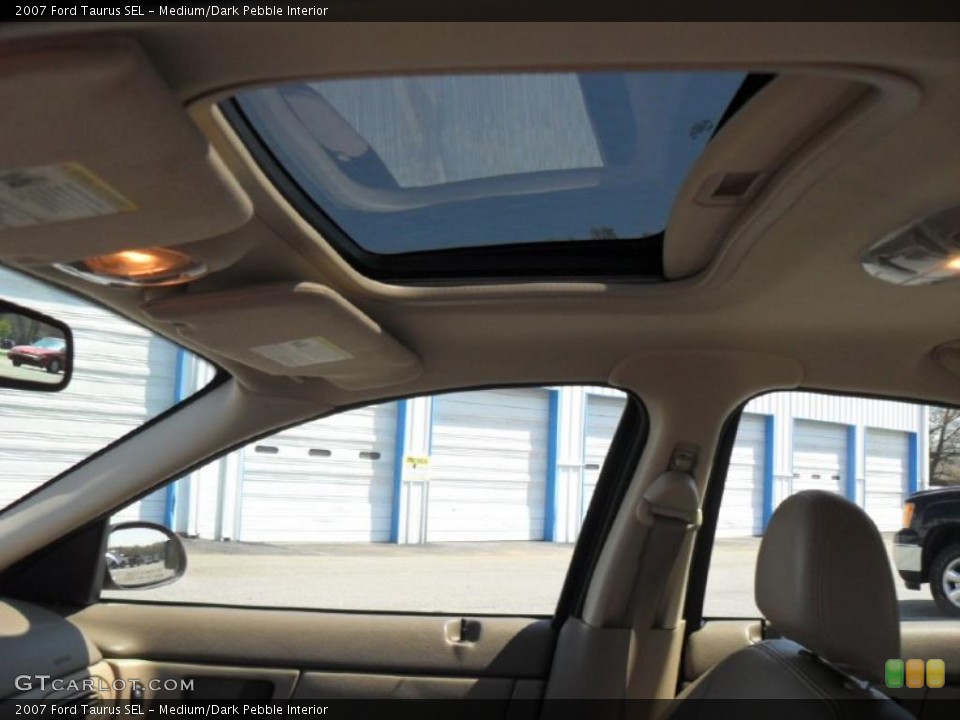 Medium/Dark Pebble Interior Sunroof for the 2007 Ford Taurus SEL #47394470