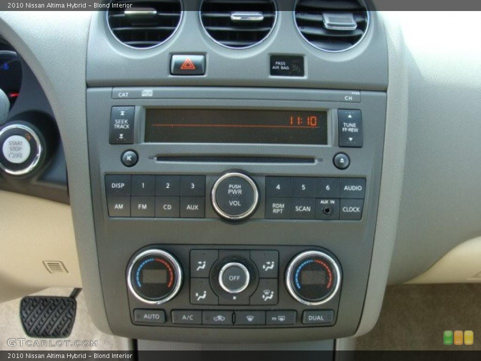 Blond Interior Controls for the 2010 Nissan Altima Hybrid #47397281