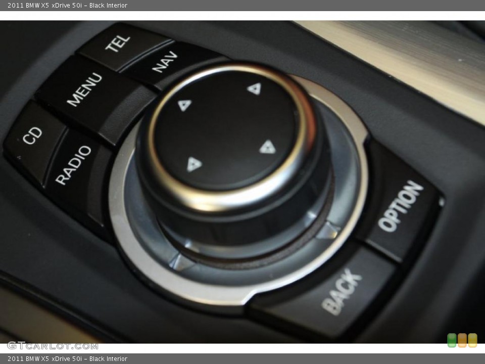 Black Interior Controls for the 2011 BMW X5 xDrive 50i #47400188
