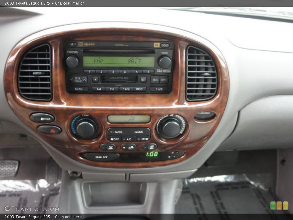 Charcoal Interior Controls for the 2003 Toyota Sequoia SR5 #47404370