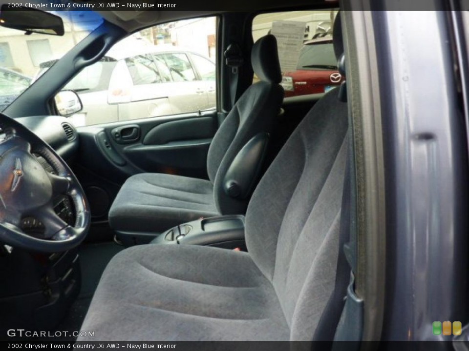 Navy Blue Interior Photo for the 2002 Chrysler Town & Country LXi AWD #47405708