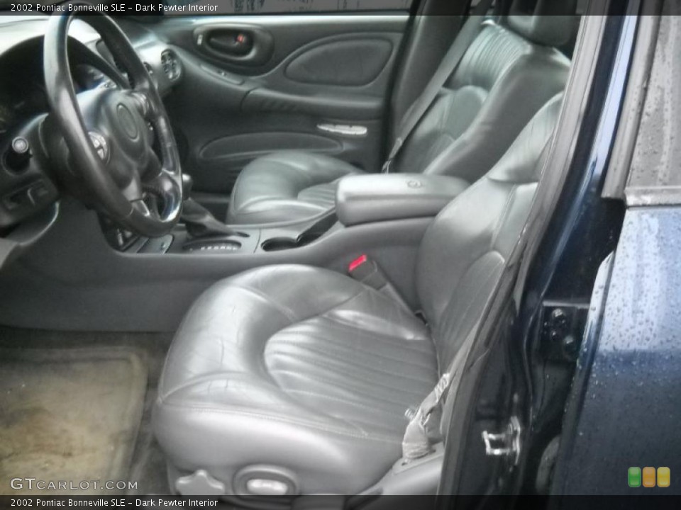 Dark Pewter Interior Photo for the 2002 Pontiac Bonneville SLE #47407019