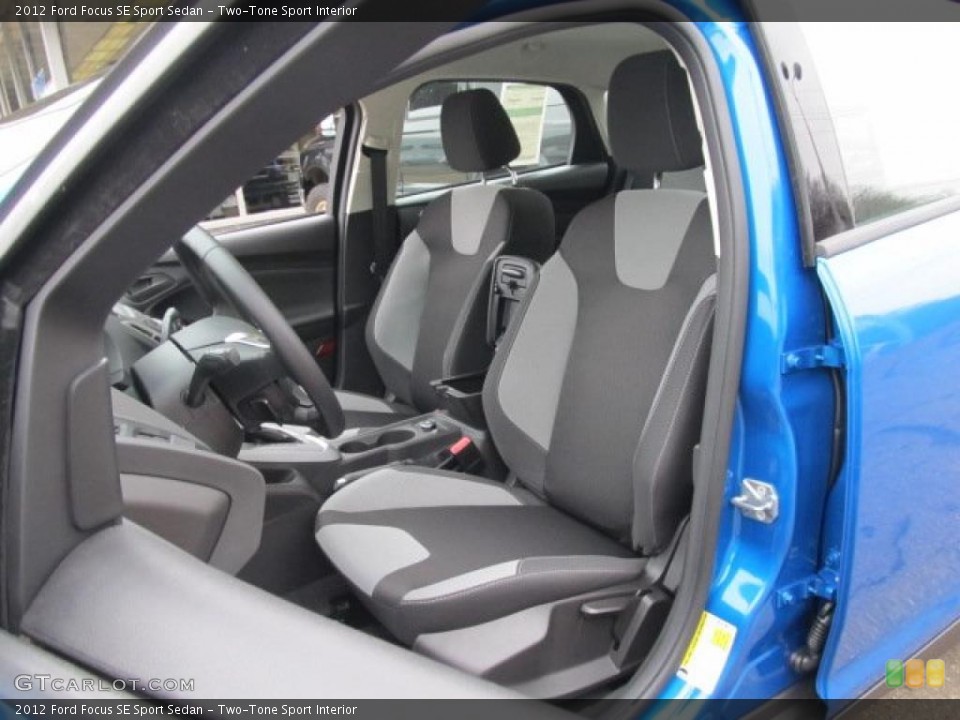 Two-Tone Sport Interior Photo for the 2012 Ford Focus SE Sport Sedan #47409839