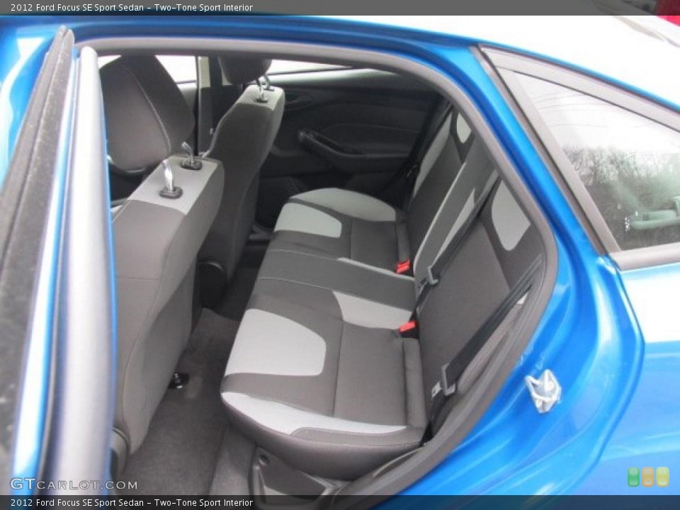 Two-Tone Sport Interior Photo for the 2012 Ford Focus SE Sport Sedan #47409854
