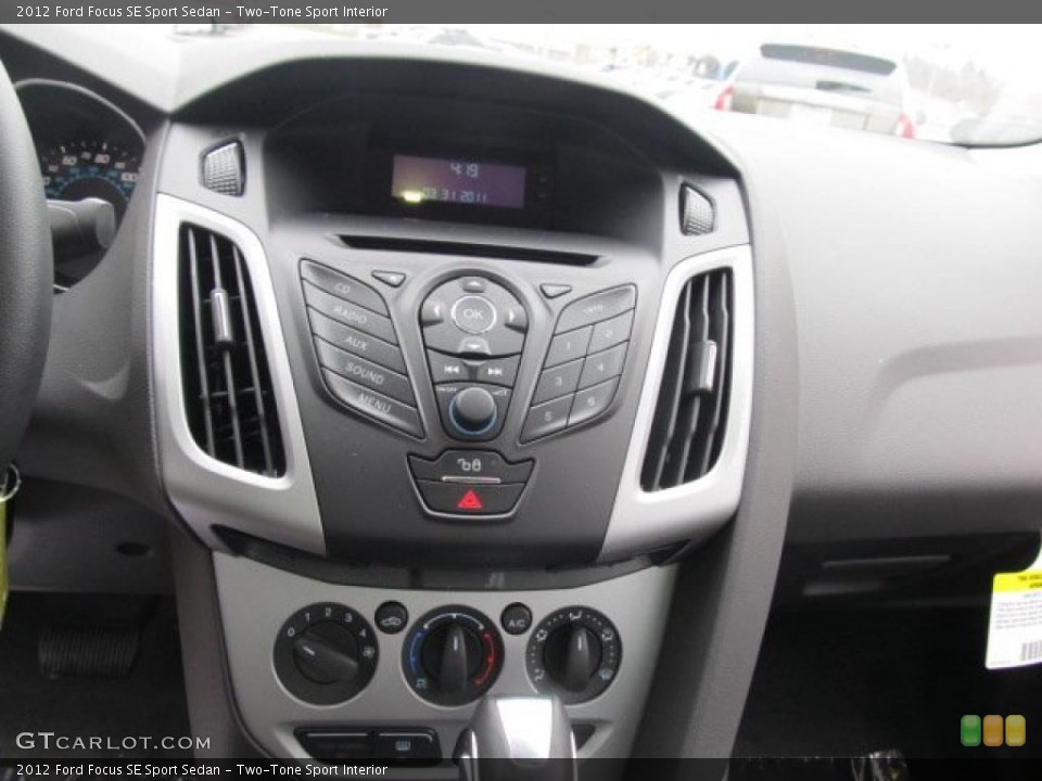 Two-Tone Sport Interior Controls for the 2012 Ford Focus SE Sport Sedan #47409950