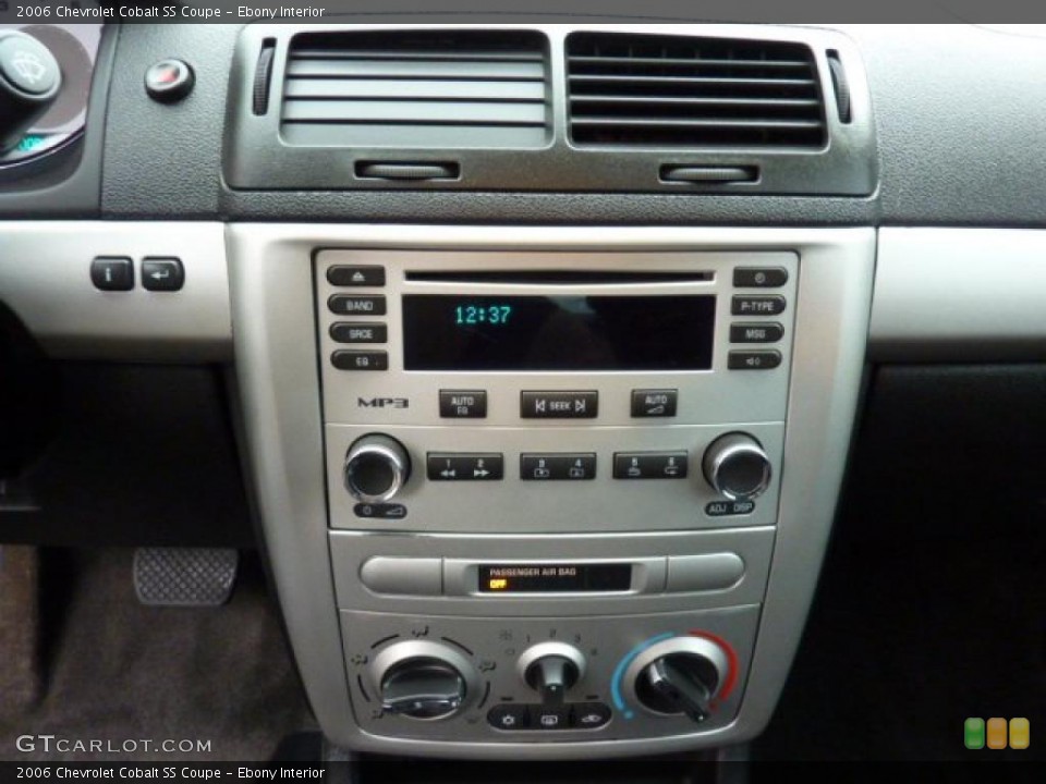 Ebony Interior Controls for the 2006 Chevrolet Cobalt SS Coupe #47411000