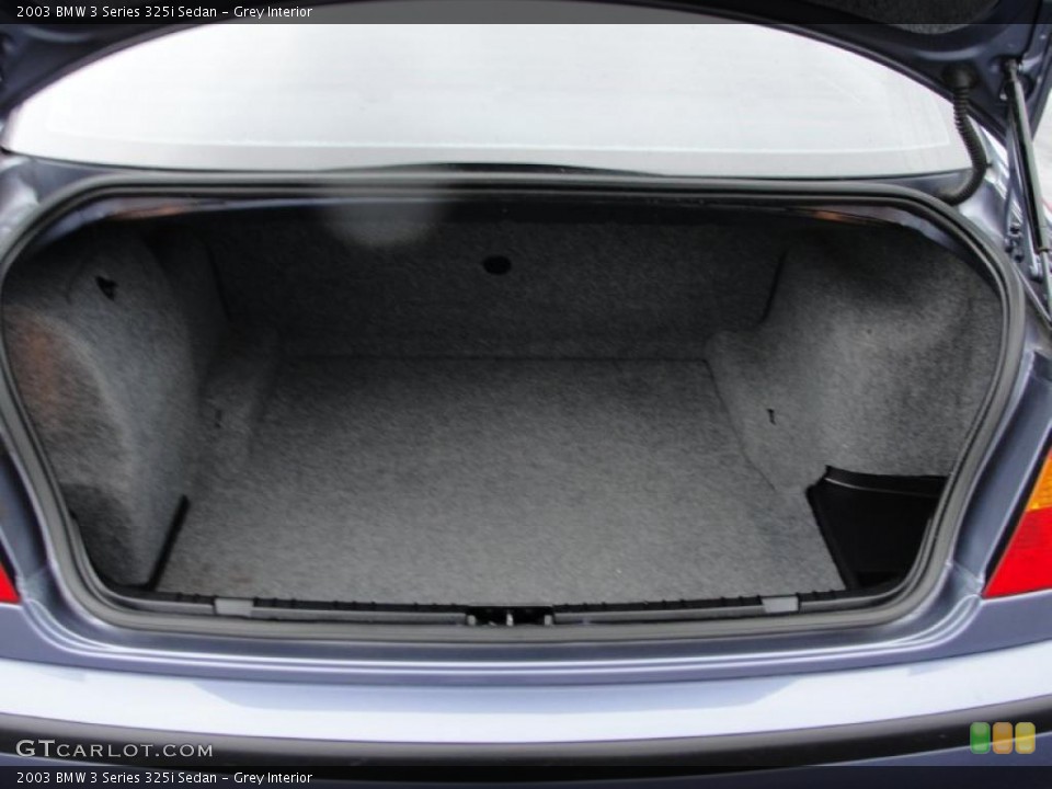 Grey Interior Trunk for the 2003 BMW 3 Series 325i Sedan #47412575