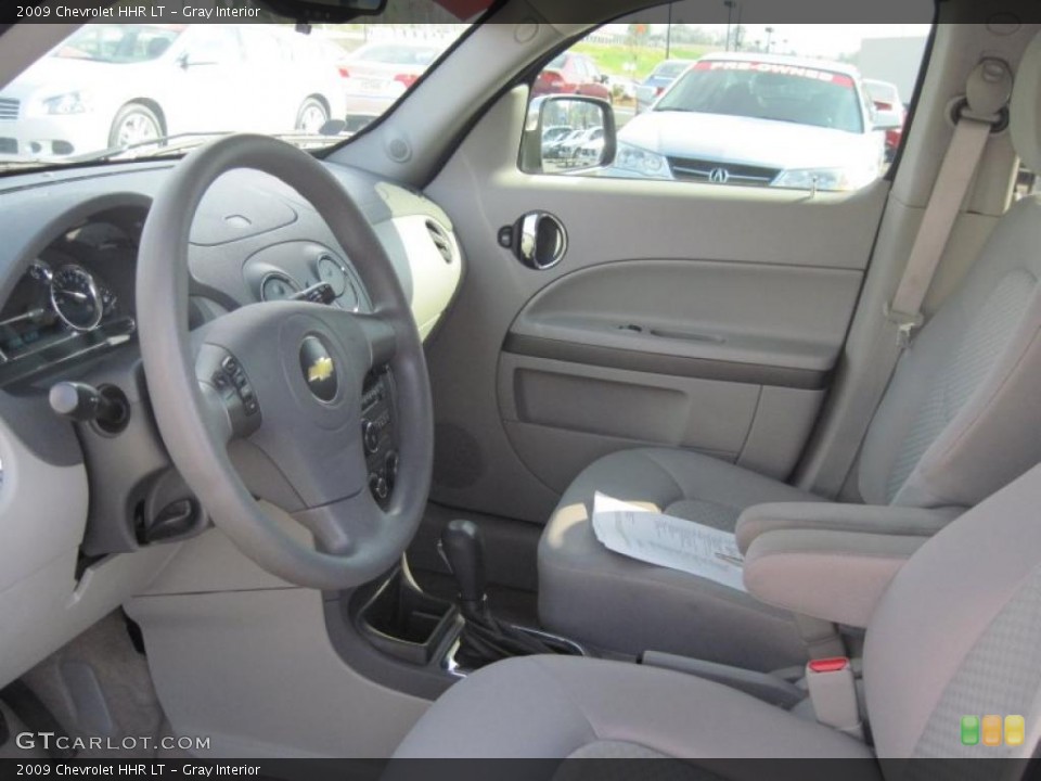 Gray Interior Photo for the 2009 Chevrolet HHR LT #47416001