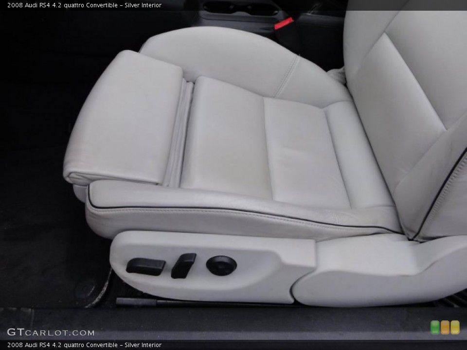 Silver Interior Photo for the 2008 Audi RS4 4.2 quattro Convertible #47418569