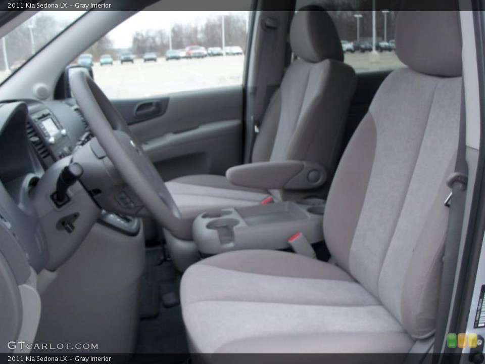 Gray Interior Photo for the 2011 Kia Sedona LX #47419337