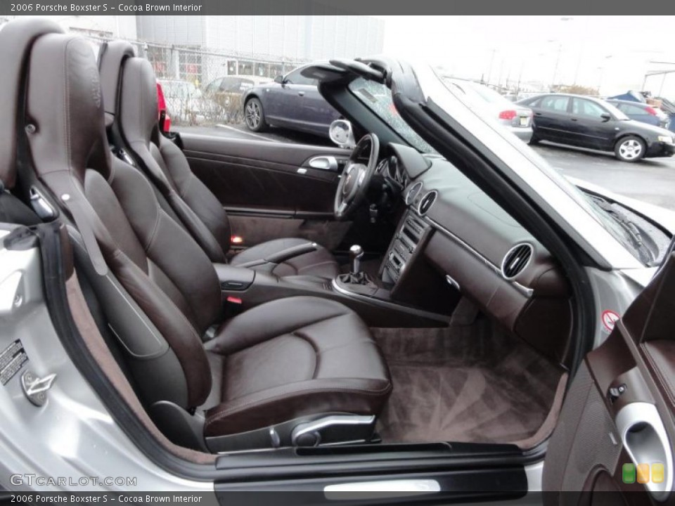 Cocoa Brown Interior Photo for the 2006 Porsche Boxster S #47419367