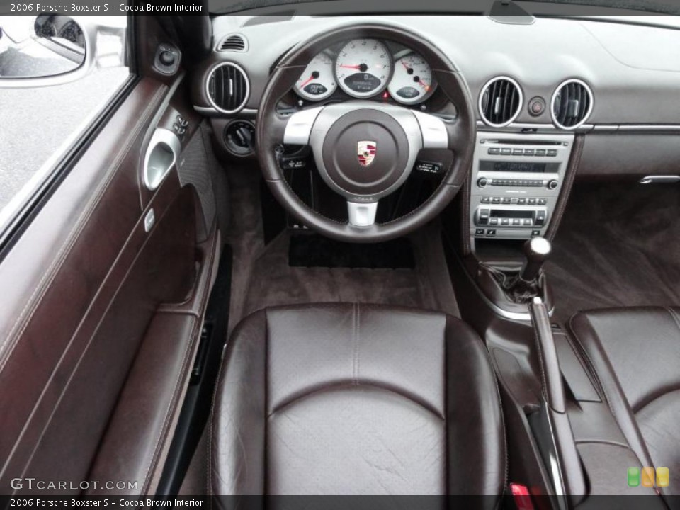 Cocoa Brown Interior Controls For The 2006 Porsche Boxster S