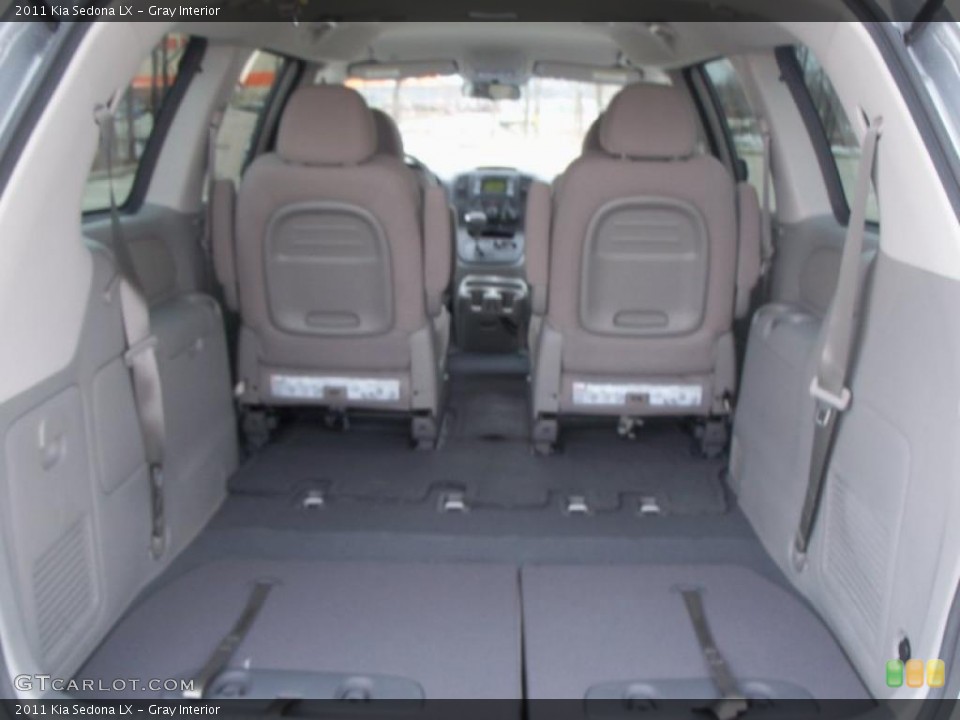 Gray Interior Photo for the 2011 Kia Sedona LX #47419538