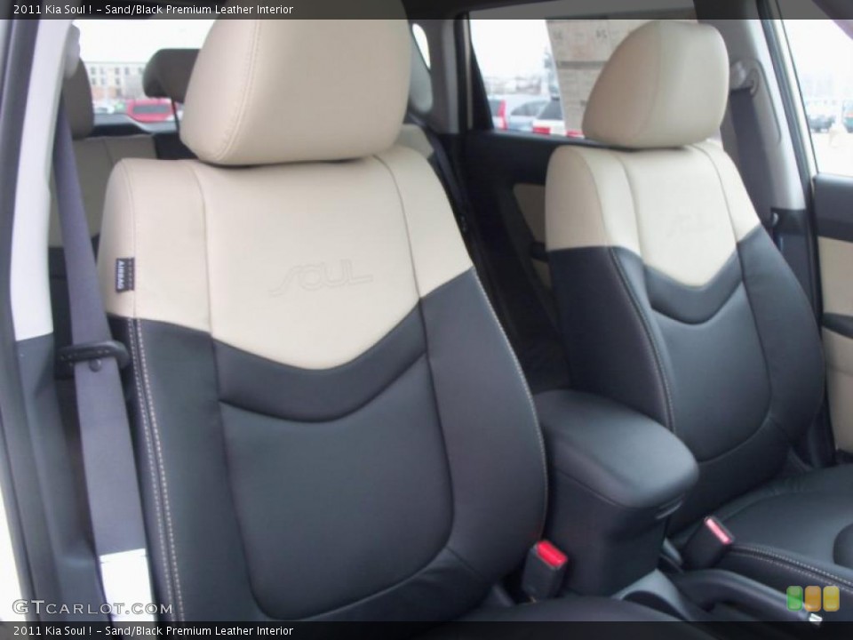 Sand/Black Premium Leather Interior Photo for the 2011 Kia Soul ! #47419817