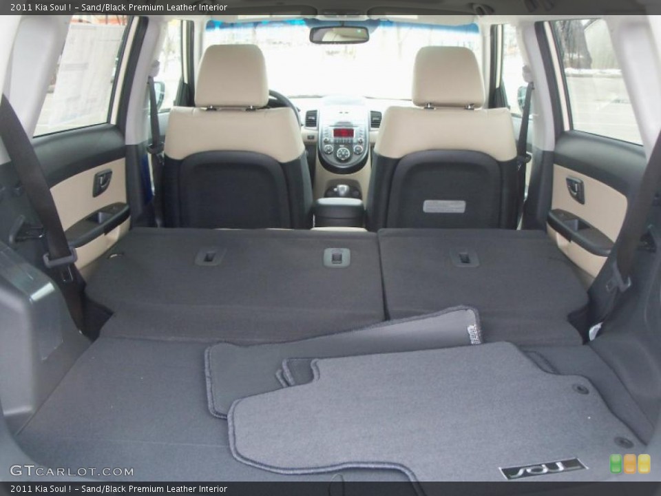 Sand/Black Premium Leather Interior Photo for the 2011 Kia Soul ! #47420040