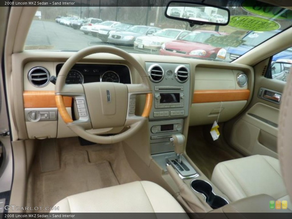 Sand Interior Dashboard for the 2008 Lincoln MKZ Sedan #47432145