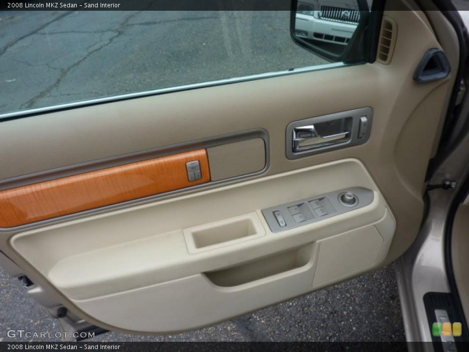 Sand Interior Door Panel for the 2008 Lincoln MKZ Sedan #47432157