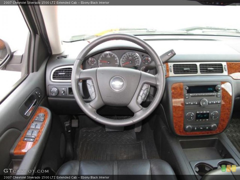 Ebony Black Interior Dashboard for the 2007 Chevrolet Silverado 1500 LTZ Extended Cab #47440662