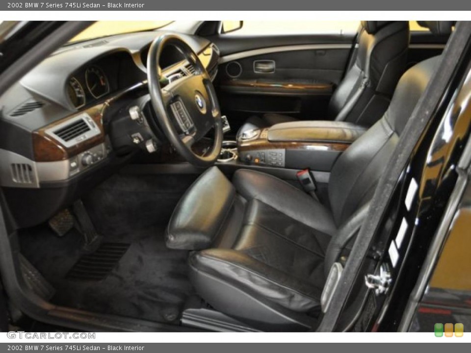 Black Interior Photo for the 2002 BMW 7 Series 745Li Sedan #47443032