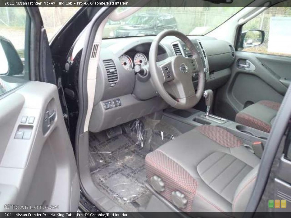 Pro 4X Graphite/Red Interior Photo for the 2011 Nissan Frontier Pro-4X King Cab #47449273