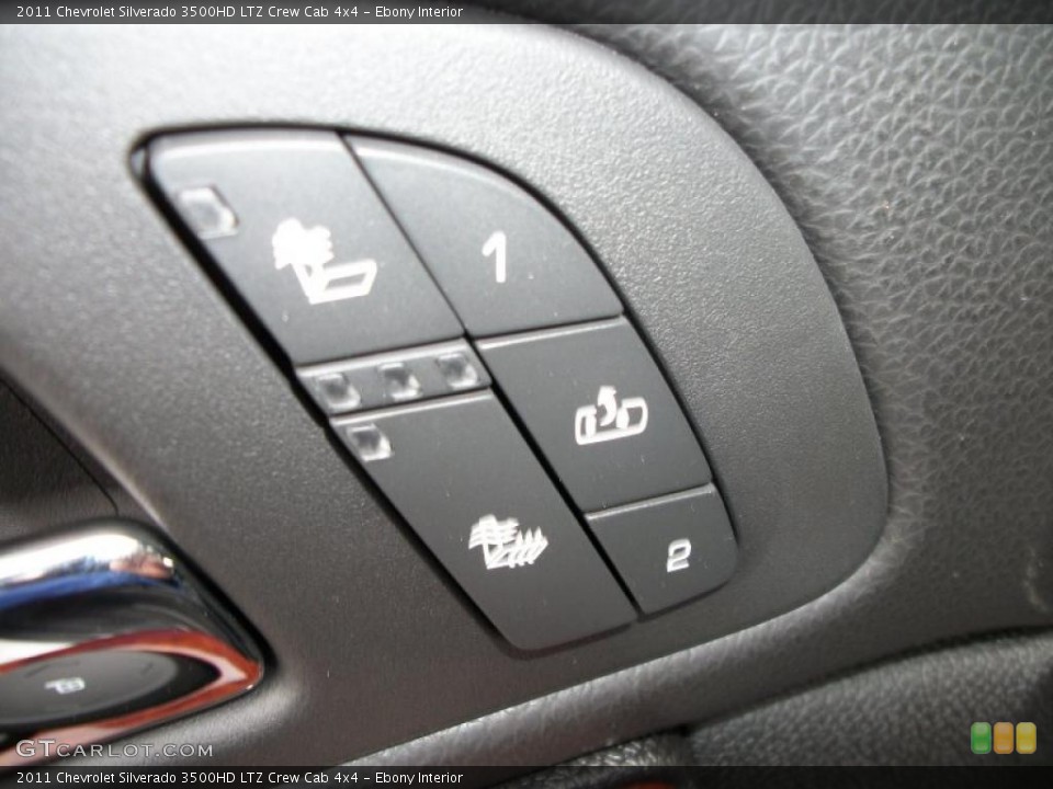 Ebony Interior Controls for the 2011 Chevrolet Silverado 3500HD LTZ Crew Cab 4x4 #47450715