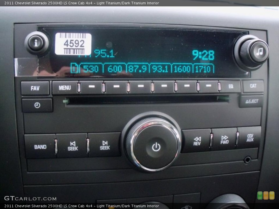 Light Titanium/Dark Titanium Interior Controls for the 2011 Chevrolet Silverado 2500HD LS Crew Cab 4x4 #47451532
