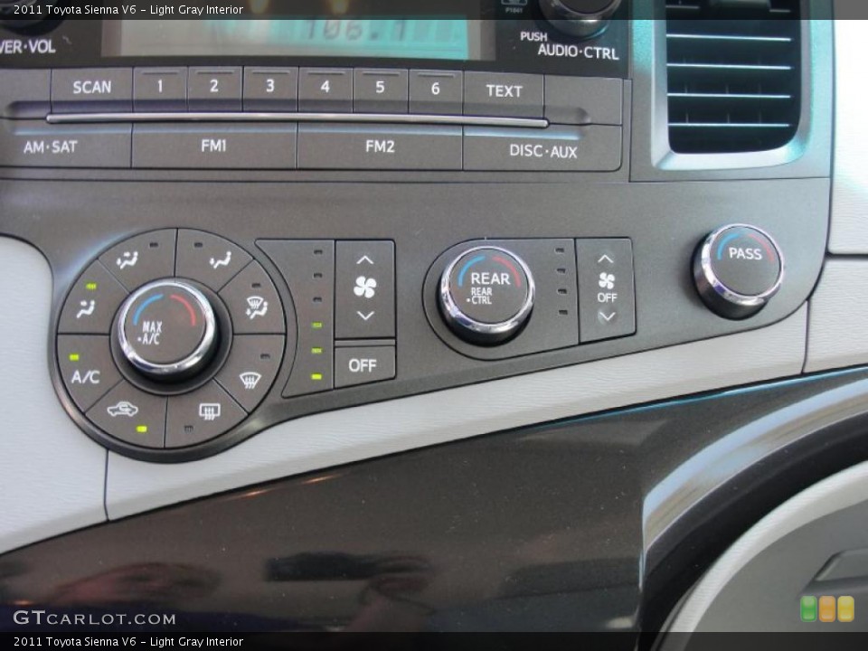 Light Gray Interior Controls for the 2011 Toyota Sienna V6 #47453404