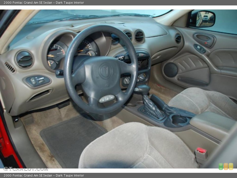 Dark Taupe Interior Photo for the 2000 Pontiac Grand Am SE Sedan #47455183
