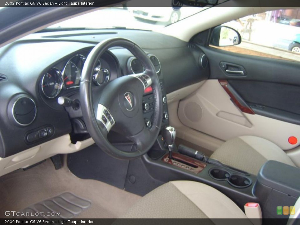 Light Taupe Interior Dashboard for the 2009 Pontiac G6 V6 Sedan #47457181