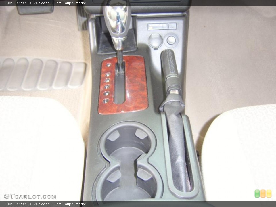 Light Taupe Interior Transmission for the 2009 Pontiac G6 V6 Sedan #47457208